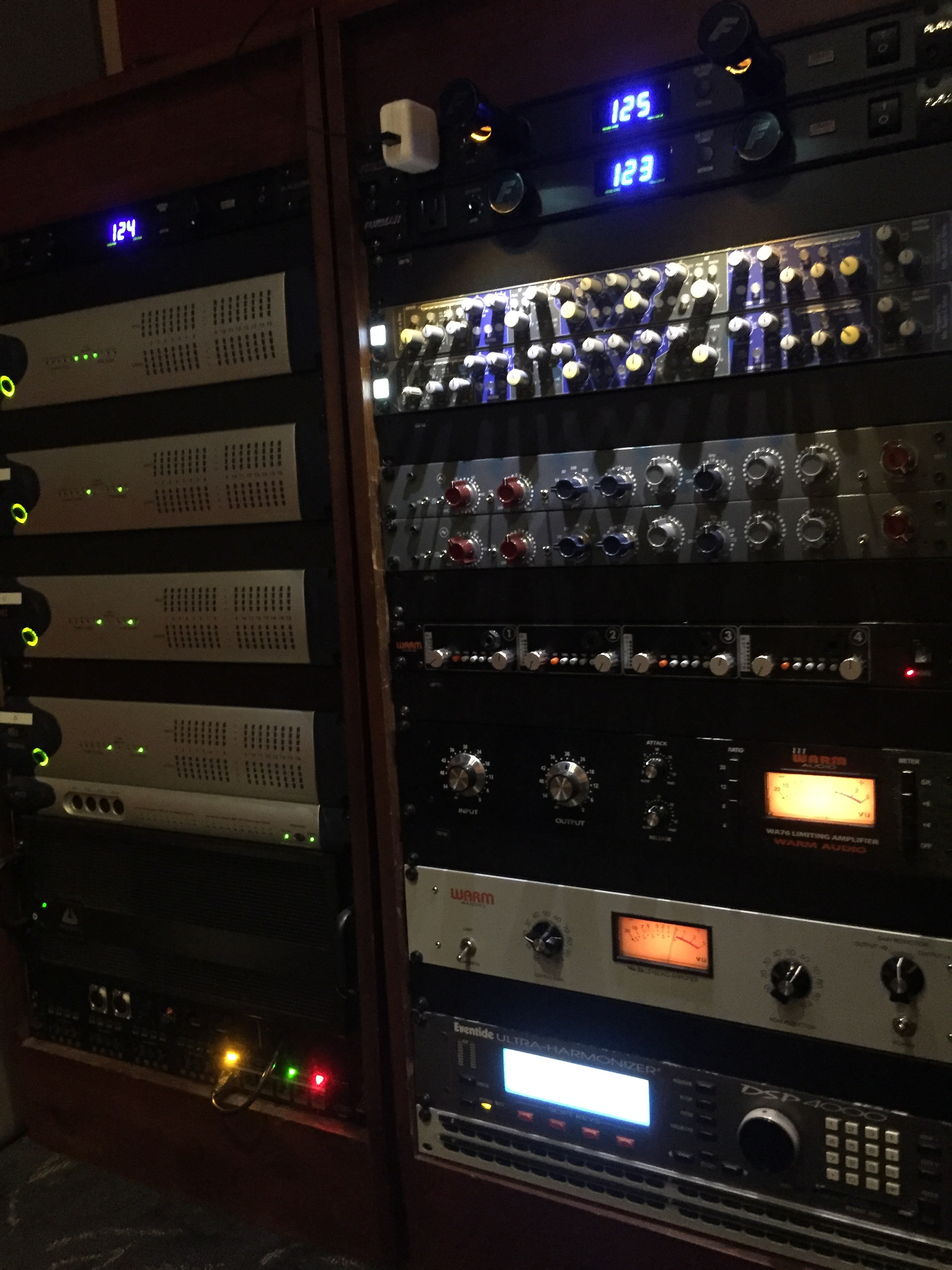 Studio Tour White Whale Recording